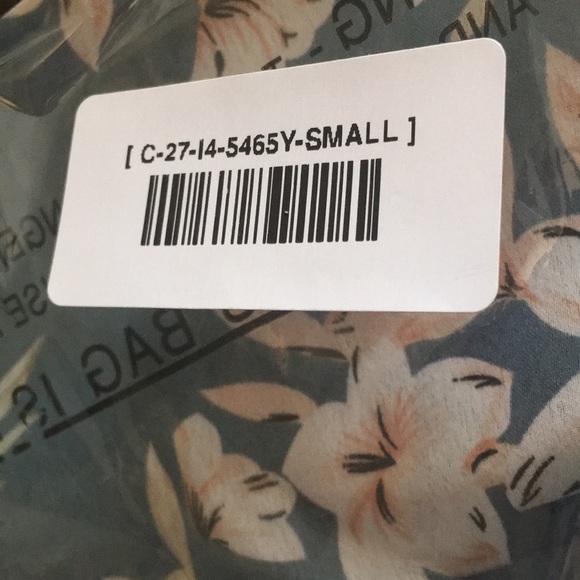 Red Dress Boutique Maxi Dress Multi Floral Blue Off White Green Sz S New - Picture 10 of 15